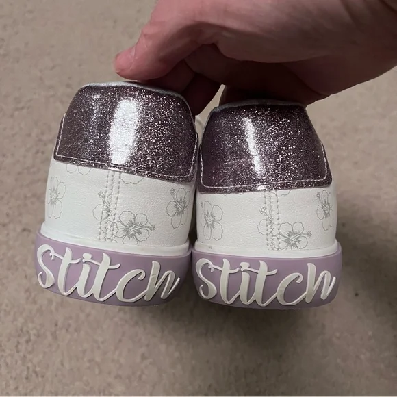 Women's Ground Up Lilo and Stitch size 10 sneakers - Picture 8 of 9